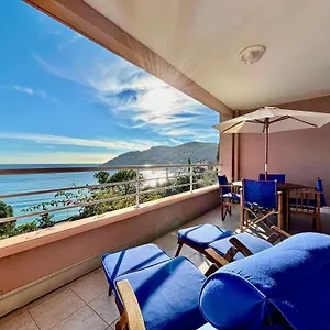 magnifique-deux-pices-vue-mer-panoramique.fr-provencehotel.com/